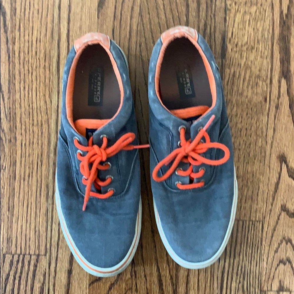 Men’s Sperry Topsider sneakers